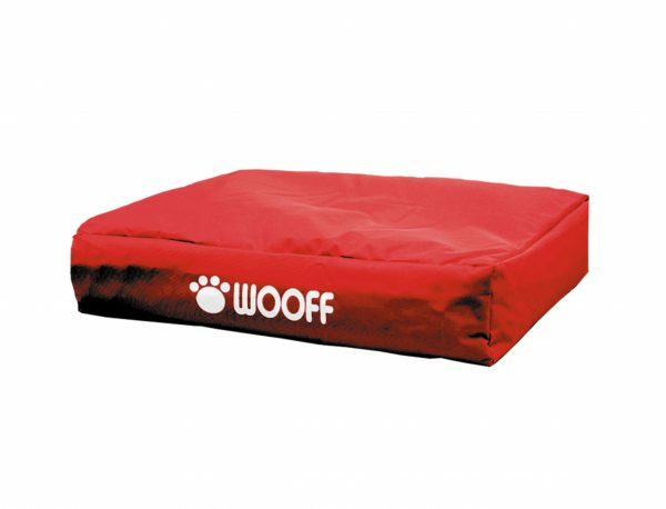 Matras Wooff rood 75x55x15cm