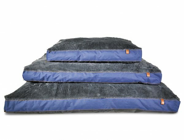 Matras Daley Blue blauw 130x90x10cm