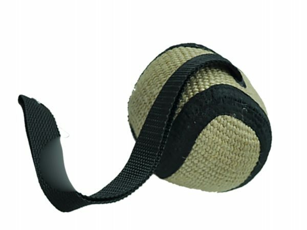 Speelgoed hond jute bal Ø 9,5cm met handvat 30cm